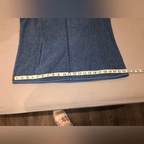 AMAZON ESSENTIALS  | SLEEVELESS VEST: XL (NWOT) - Picture 11 of 16